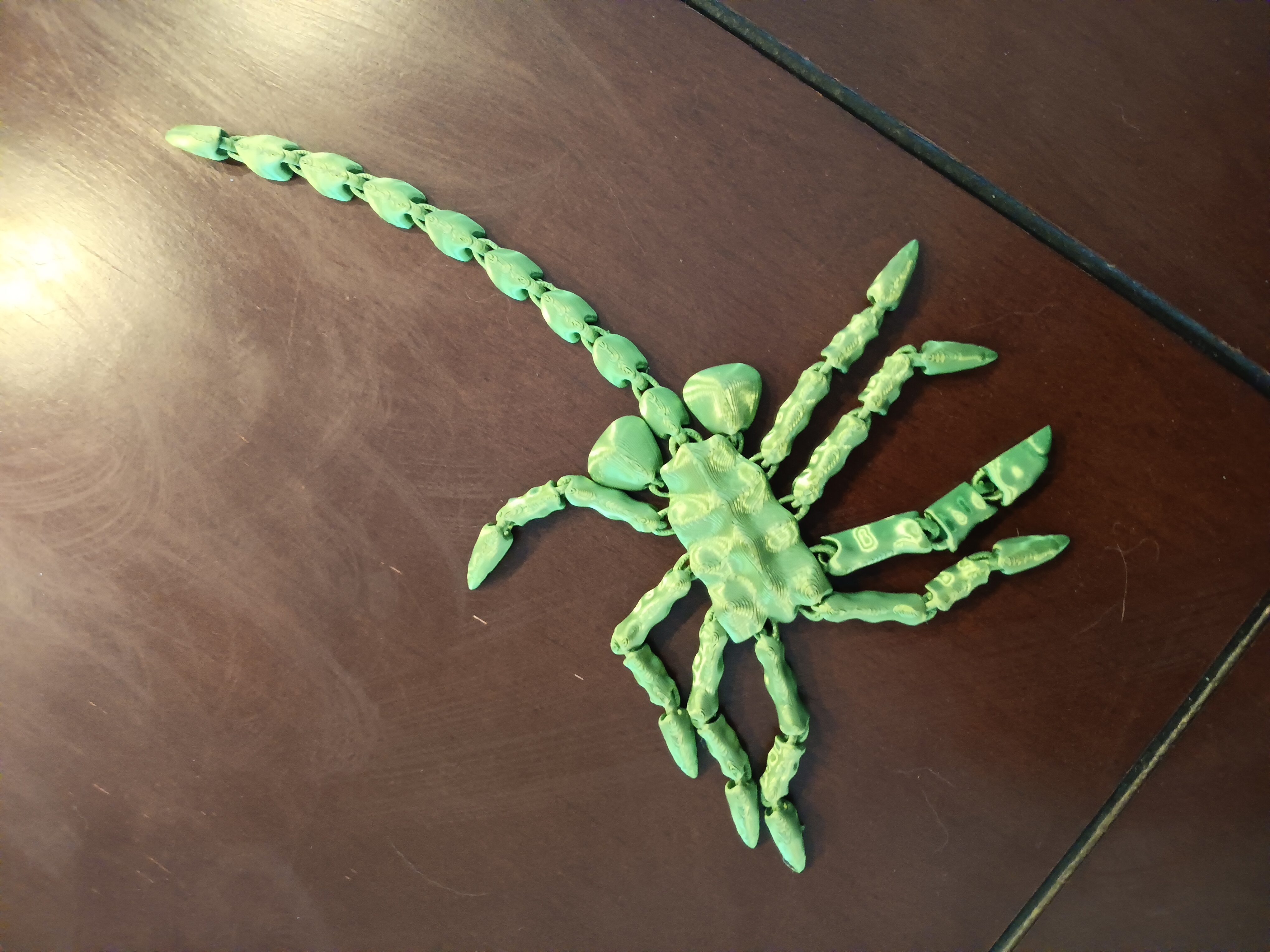 Flexi Face Hugger - print in place - Fidget toy